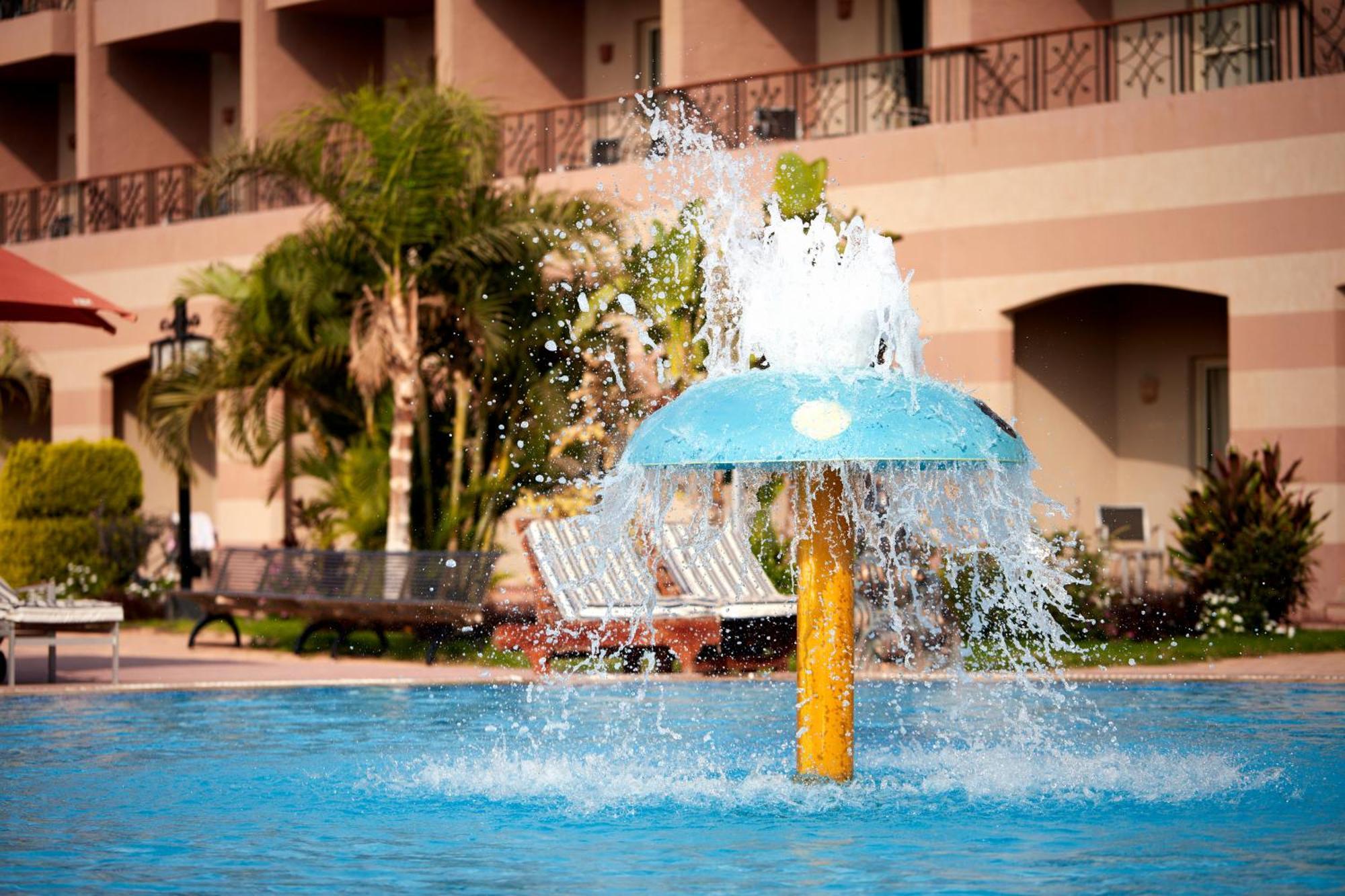 Coral Sea Beach And Aqua Park Ain Sukhna Luaran gambar