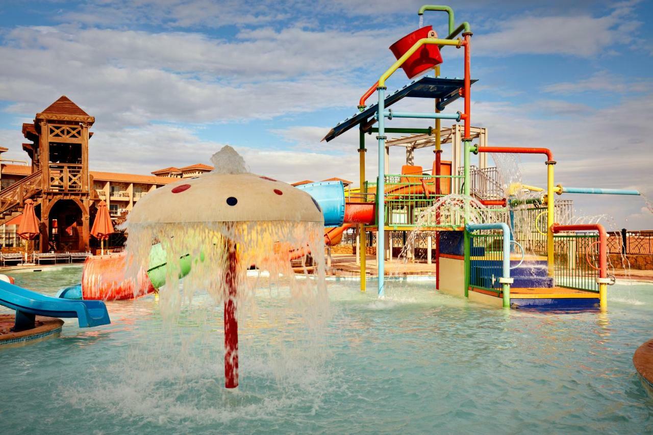 Coral Sea Beach And Aqua Park Ain Sukhna Luaran gambar